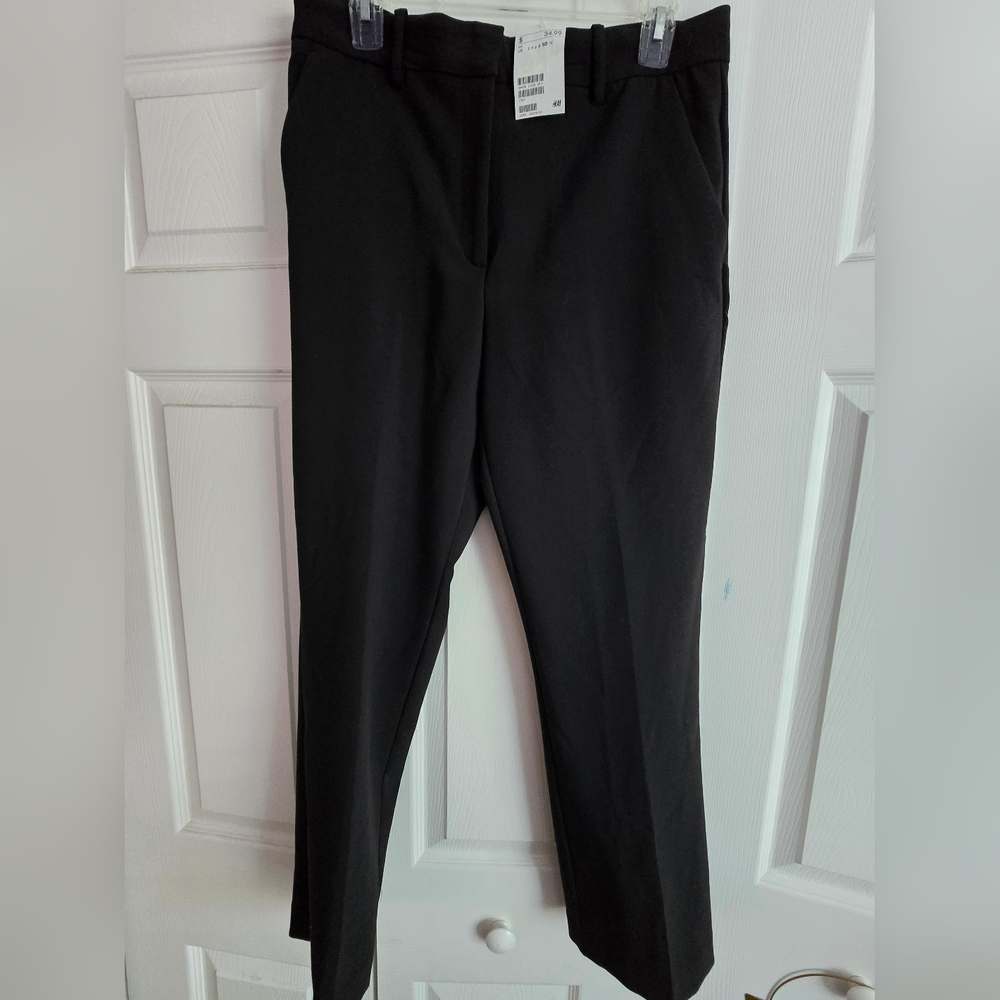 H&M Ladies Classic Black Trousers NWT size 10